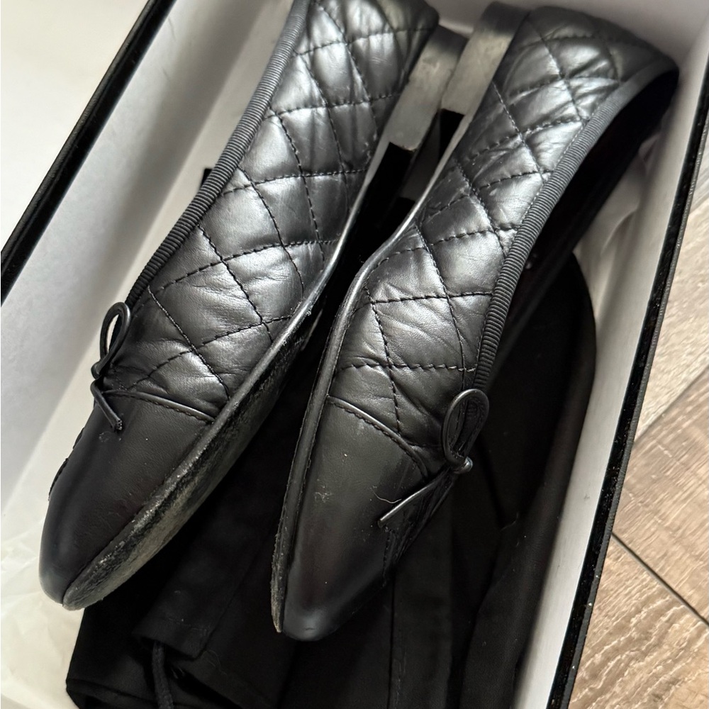 CHANEL Black Ballet Flats